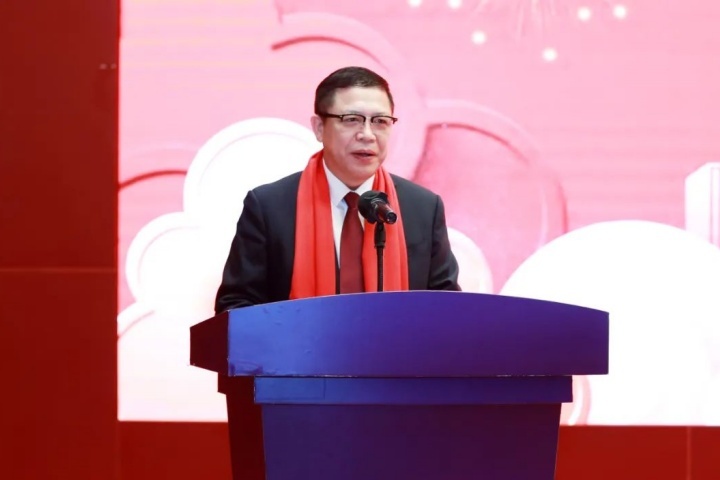 1883349560407908354.jpg 1883349560407908354.jpg